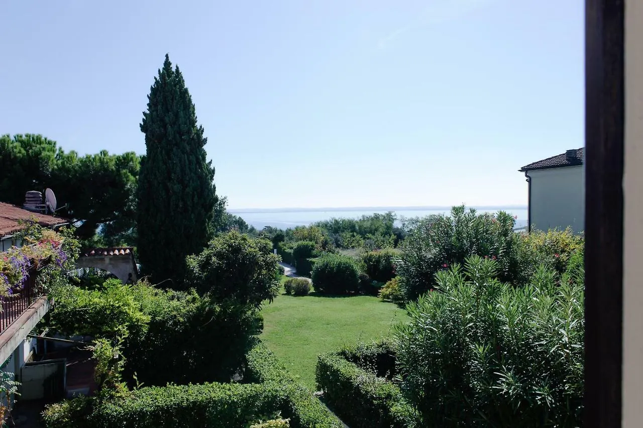 Moniga del Garda Splendidlago איטליה